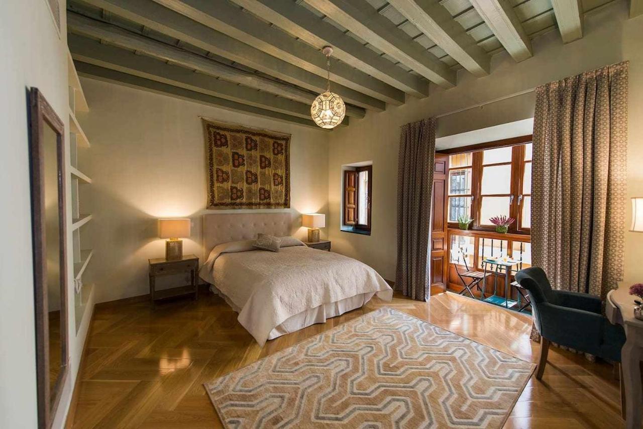 Luxe Carlos Canal Seville Luaran gambar