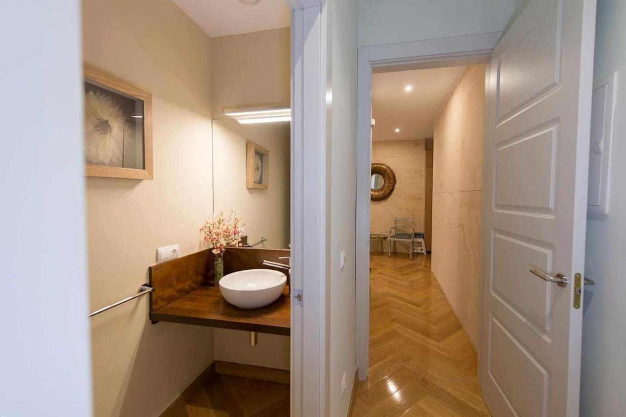 Luxe Carlos Canal Seville Luaran gambar